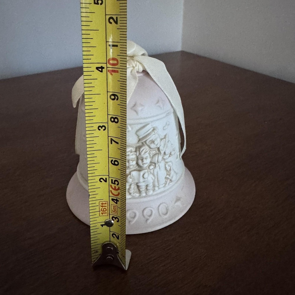 Vtg Jefferson Mint Christmas Bell Limited Edition 1990 Caroler‎ - Picture 9 of 10